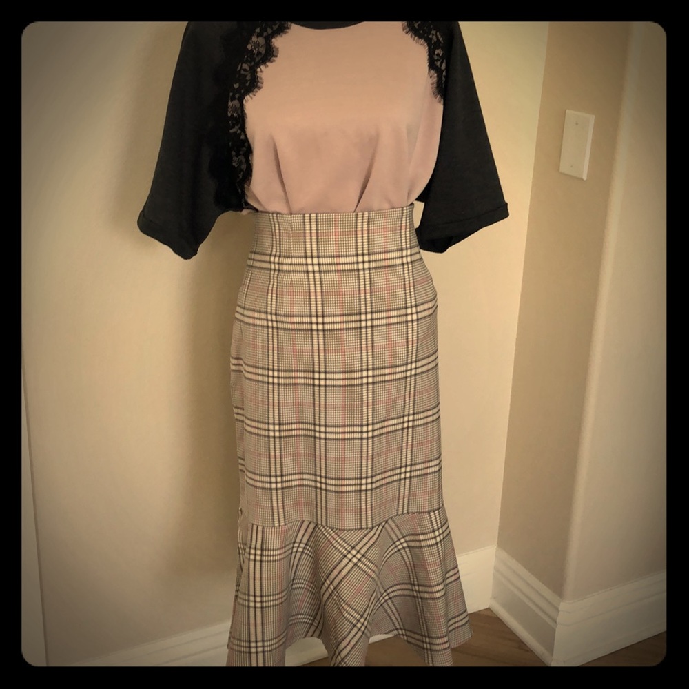 Midi plaid skirt